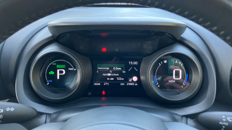 Toyota Yaris 1.5 Hybrid Design 5dr CVT [Nav] Hybrid Hatchback